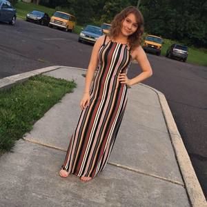 Meet your Posher, Amaya